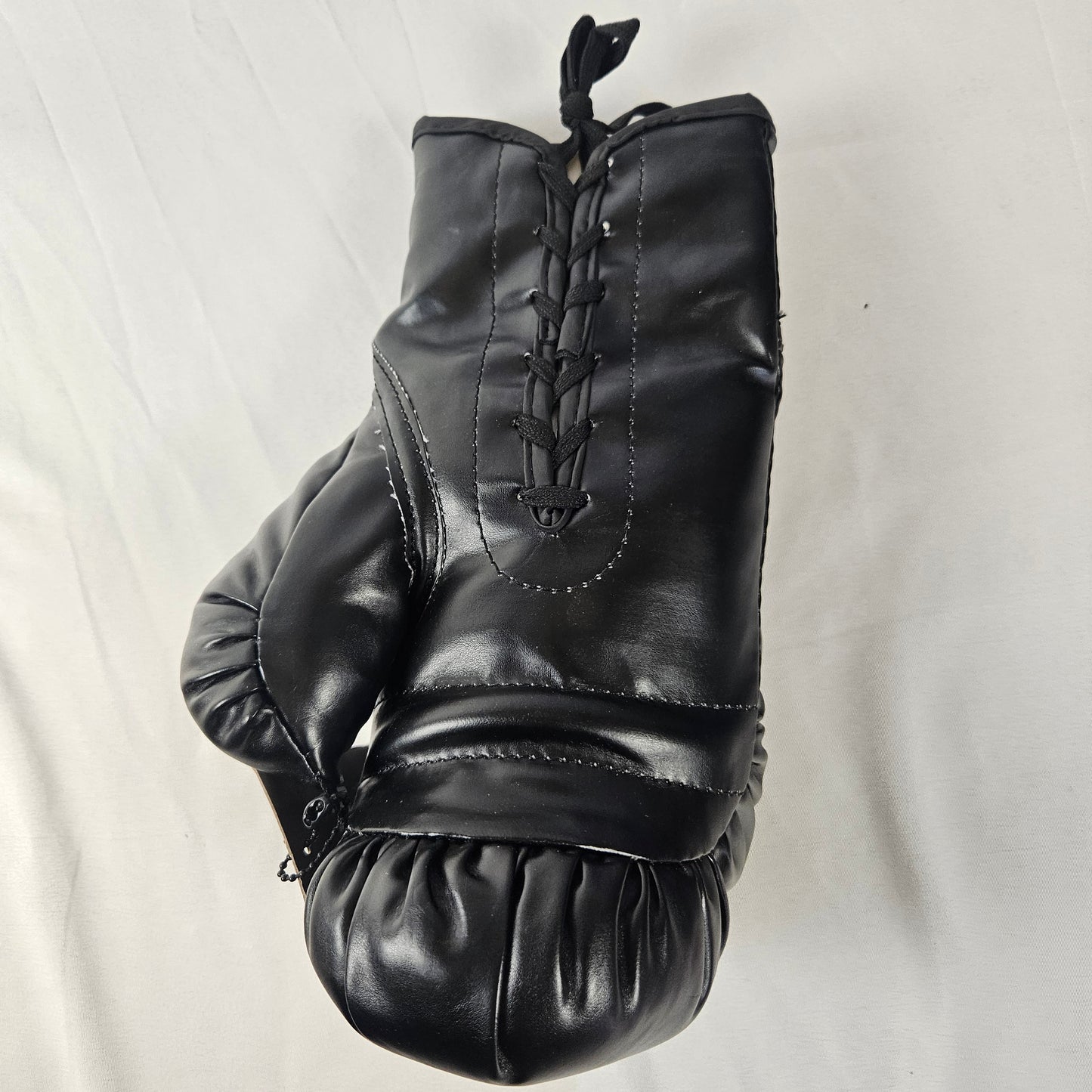 Dolph Lundgren Signed Glove